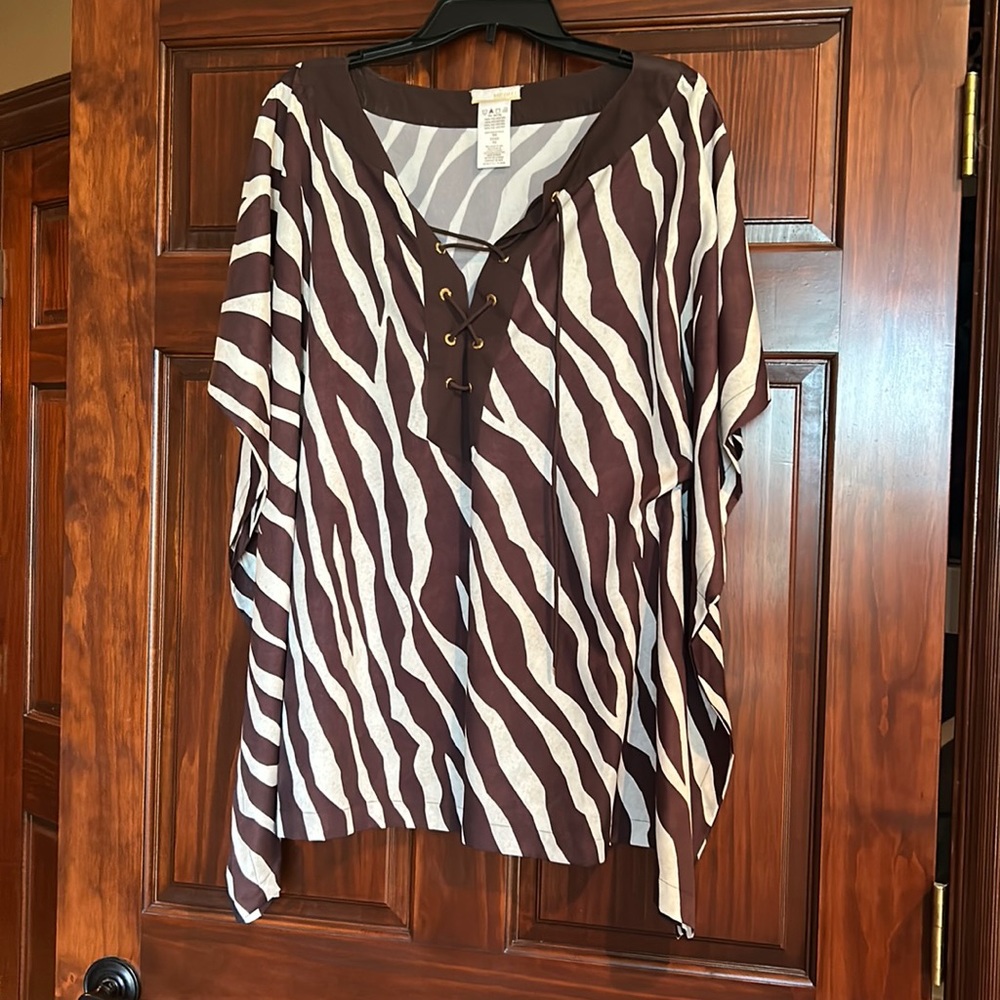 Michael Kors Women’s Beach coverup/Kimono. Size XS/SM